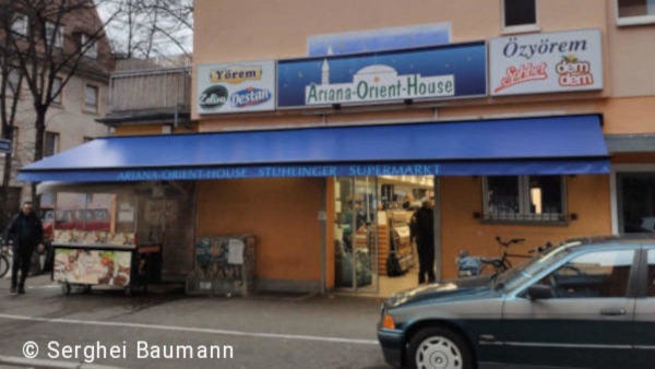Novetta-Plus-H-mit-PVC-Behang